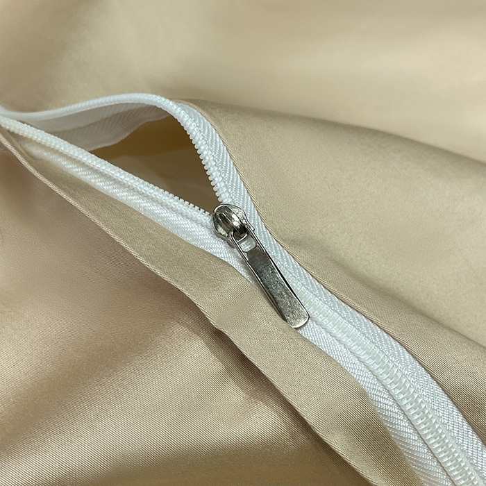 91家纺网 家纺一手货源 找家纺 皇寝世家家居 2025新款全棉纯棉A类100s长绒棉四件套刺绣绣花纯色贡缎床单款-诗雅 诗雅-活力橙