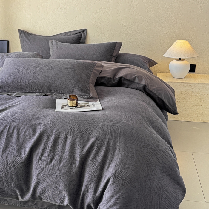 91家纺网 家纺一手货源 找家纺 若未家居 LOVEWE HOUSE 2025新款50S色织空气层水洗大提花全棉四件套 流光-碳素灰