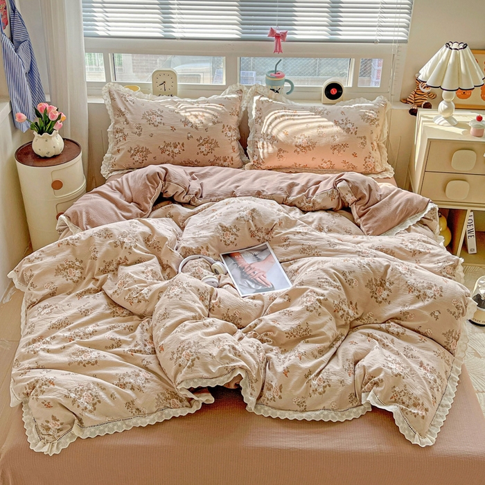 91家纺网 家纺一手货源 找家纺 仟网汇 2025新款云感皱皱双层纱全棉花边四件套 可颂