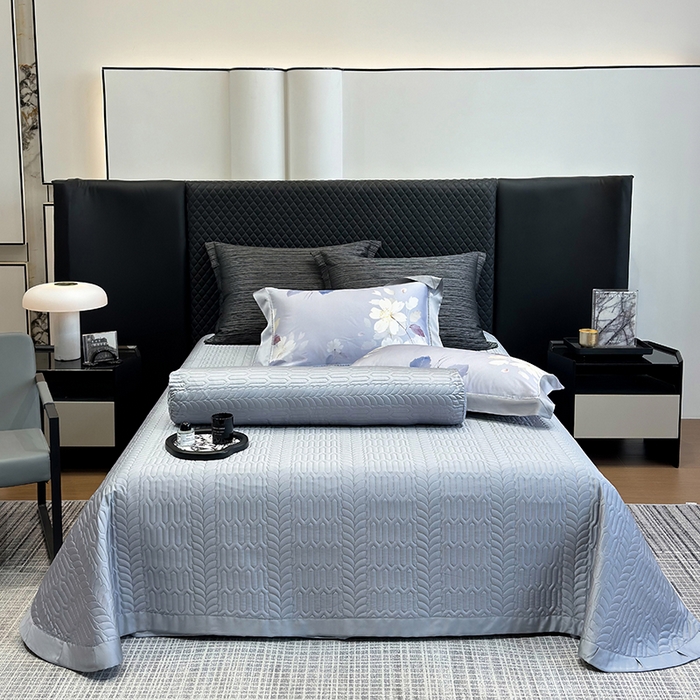 91家纺网 家纺一手货源 找家纺 若未家居 LOVEWE HOUSE 2025新款兰精天丝印花夏被及夏被四件套 紫郁气氛（床单款+床盖款）