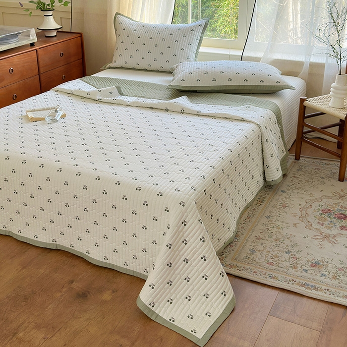 91家纺网 家纺一手货源 找家纺 美优兰 2025春夏新款双面天丝高温砂洗床盖 元气樱桃绿