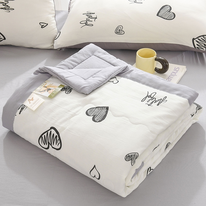 91家纺网 家纺一手货源 找家纺 红日子纺织品 2025新款棉麻夏被四件套 黑白爱心