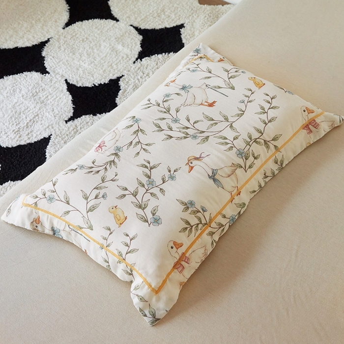 91家纺网 家纺一手货源 找家纺 嗨生活2025新款天竹系列A类竹纤维四层纱枕套 儿童枕套 幼儿园枕套 郊游鸭