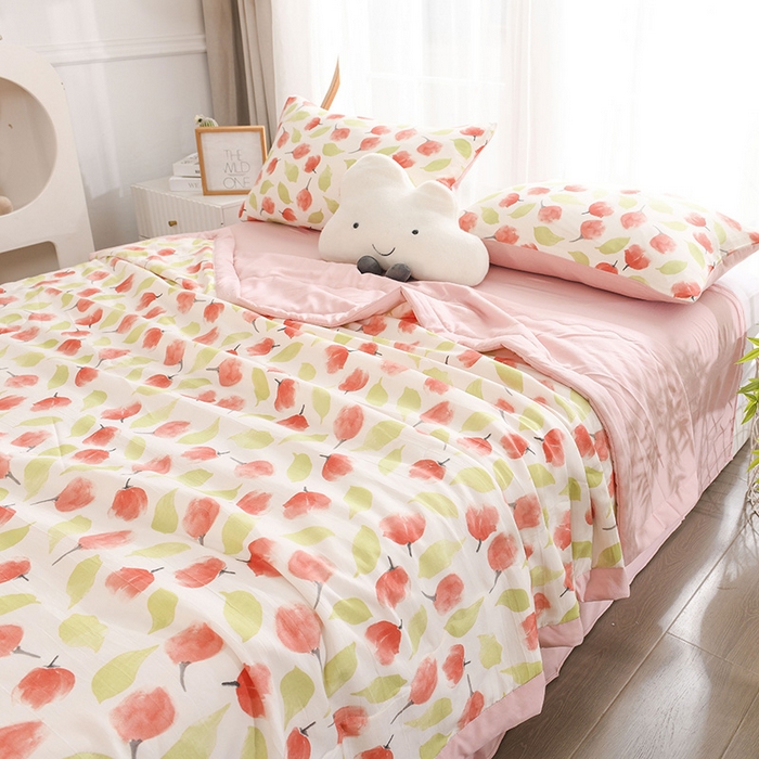 91家纺网 家纺一手货源 找家纺 红日子纺织品 2025新款棉麻夏被四件套 漫花-粉