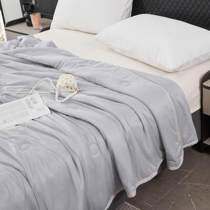 91家纺网 家纺一手货源 找家纺 丝薇雅 2025新款凉感丝夏被冰淇淋夏凉被 圆圈灰色