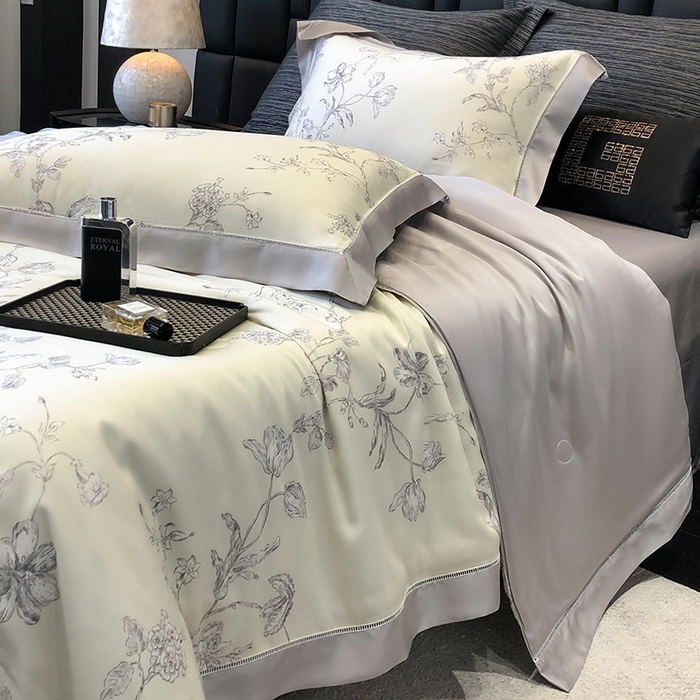 91家纺网 家纺一手货源 找家纺 若未家居 LOVEWE HOUSE 2025新款兰精天丝印花夏被及夏被四件套 白玉芝芝（床单款+床盖款）