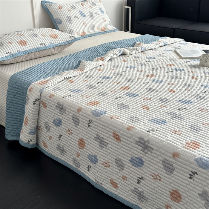 91家纺网 家纺一手货源 找家纺 美优兰 2025春夏新款双面天丝高温砂洗床盖 蓝海