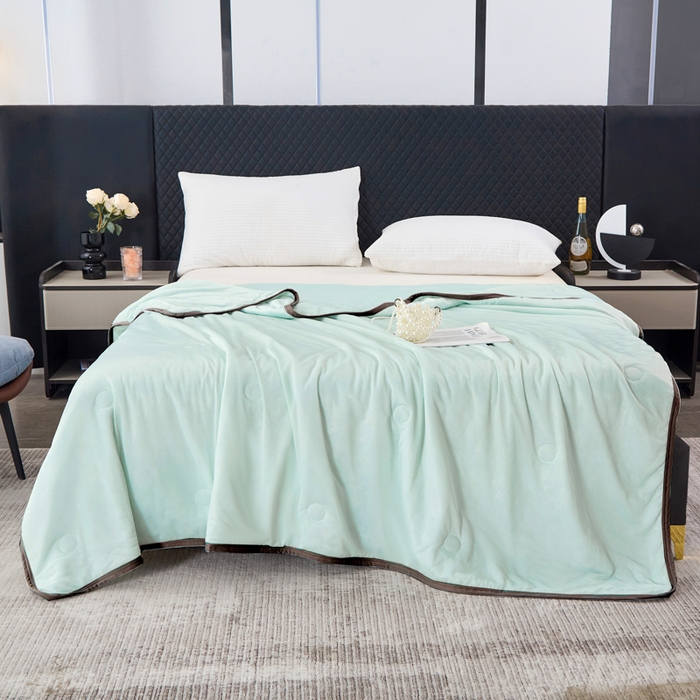 91家纺网 家纺一手货源 找家纺 丝薇雅 2025新款凉感丝夏被冰淇淋夏凉被 黑边-圆圈浅绿