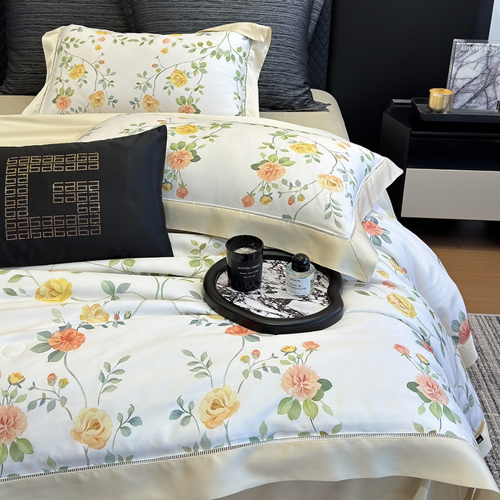 91家纺网 家纺一手货源 找家纺 若未家居 LOVEWE HOUSE 2025新款兰精天丝印花夏被及夏被四件套 奶酪玫瑰（床单款+床盖款）
