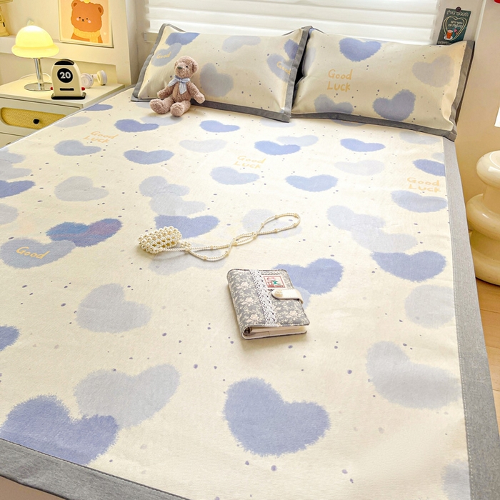 91家纺网 家纺一手货源 找家纺 金盛纺 2025新款A类数码印花冰丝席-床席款 心心相印