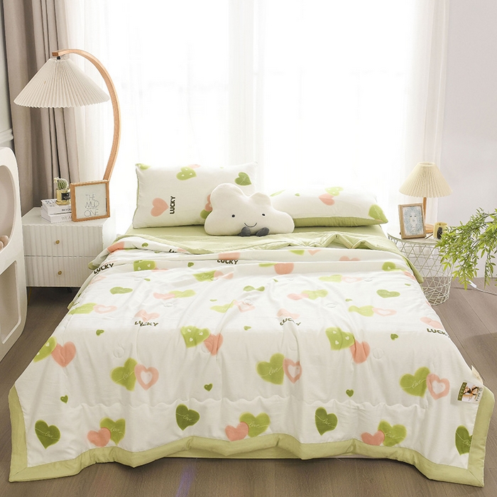 91家纺网 家纺一手货源 找家纺 红日子纺织品 2025新款棉麻夏被四件套 浪漫爱心