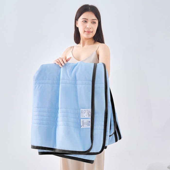 91家纺网 家纺一手货源 找家纺 丝薇雅 2025新款凉感丝夏被冰淇淋夏凉被 黑边-条纹天蓝