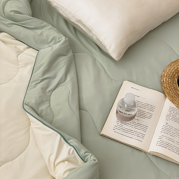 91家纺网 家纺一手货源 找家纺 时年家纺 2025新款升级版180克高定即刻凉感夏被 抹茶绿