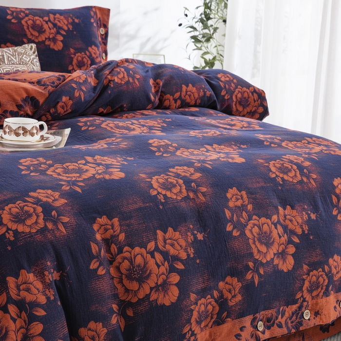 91家纺网 家纺一手货源 找家纺 2025新款全棉色织双层纱纽扣款四件套 云纱-深兰