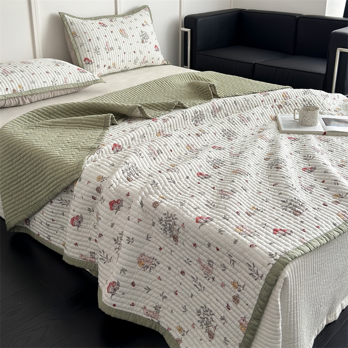 91家纺网 家纺一手货源 找家纺 美优兰 2025春夏新款双面天丝高温砂洗床盖 草坪派对