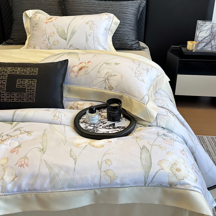 91家纺网 家纺一手货源 找家纺 若未家居 LOVEWE HOUSE 2025新款兰精天丝印花夏被及夏被四件套 西子铃兰（床单款+床盖款）