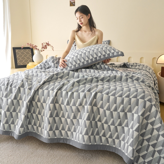 91家纺网 家纺一手货源 找家纺 棠薇家纺  2025新款北欧风盖毯毛巾被 菱格灰