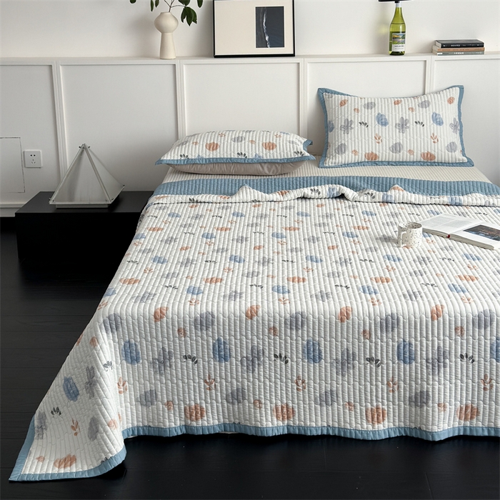 91家纺网 家纺一手货源 找家纺 美优兰 2025春夏新款双面天丝高温砂洗床盖 蓝海