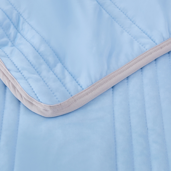 91家纺网 家纺一手货源 找家纺 丝薇雅 2025新款凉感丝夏被冰淇淋夏凉被 条纹天蓝