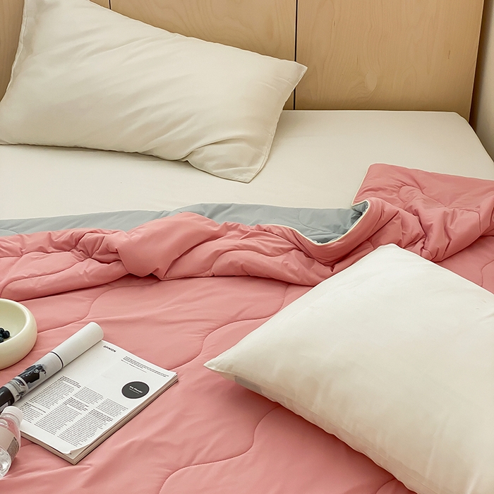 91家纺网 家纺一手货源 找家纺 时年家纺 2025新款升级版180克高定即刻凉感夏被 樱花粉