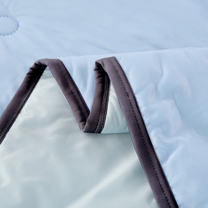 91家纺网 家纺一手货源 找家纺 丝薇雅 2025新款凉感丝夏被冰淇淋夏凉被 黑边-圆圈天蓝