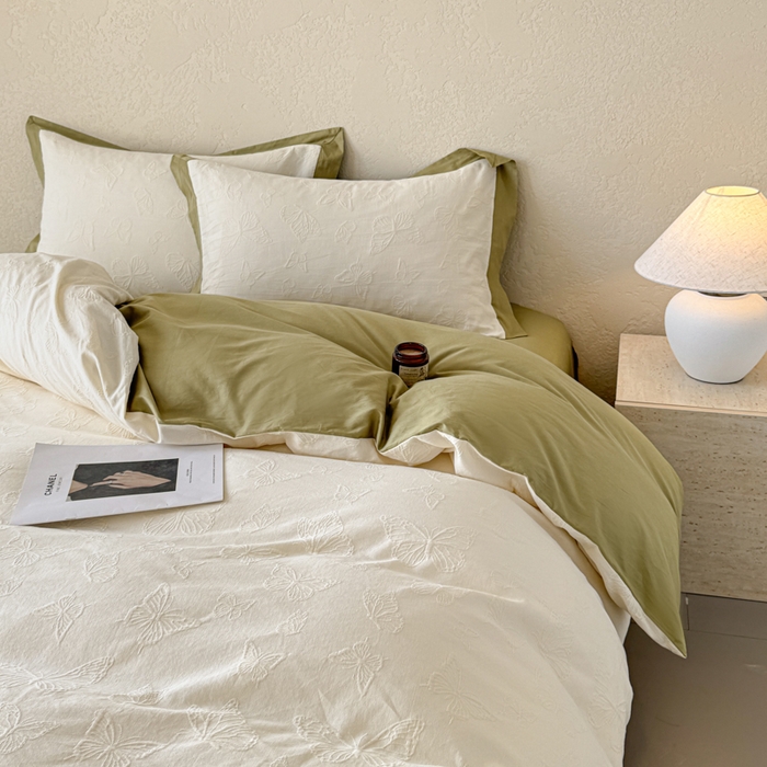 91家纺网 家纺一手货源 找家纺 若未家居 LOVEWE HOUSE 2025新款50S色织空气层水洗大提花全棉四件套 梦蝶-春日白