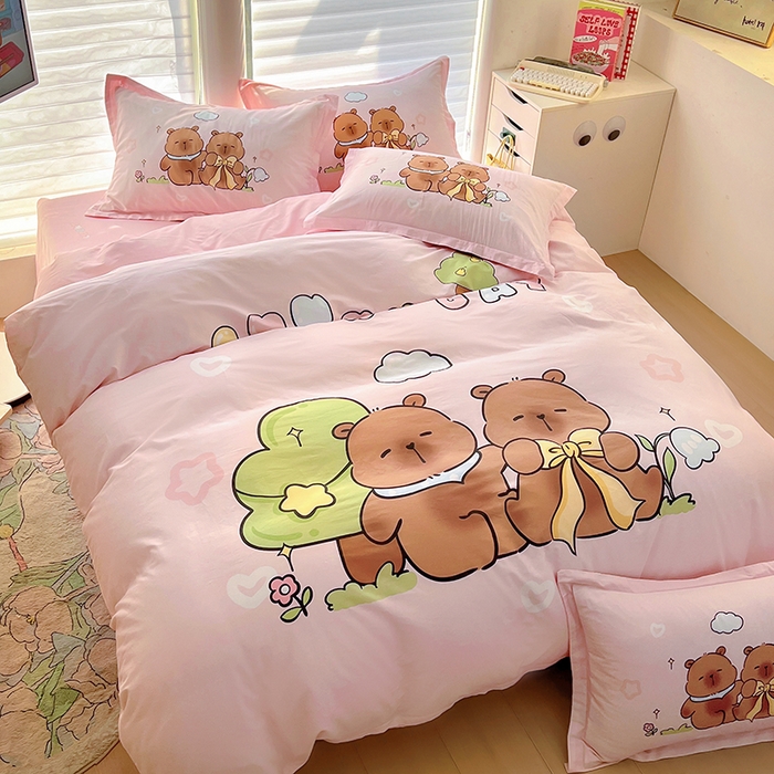 91家纺网 家纺一手货源 找家纺 2025新款原创设计卡皮巴拉全棉四件套-有作品登记证书 阳光巴拉