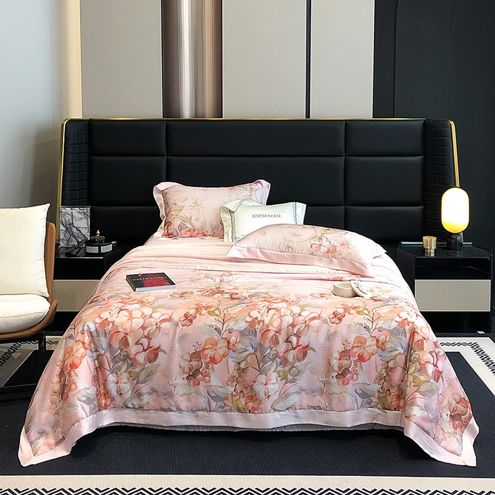 91家纺网 家纺一手货源 找家纺 若未家居 LOVEWE HOUSE 2025新款兰精天丝印花夏被及夏被四件套 花西子 粉（床单款+床盖款）