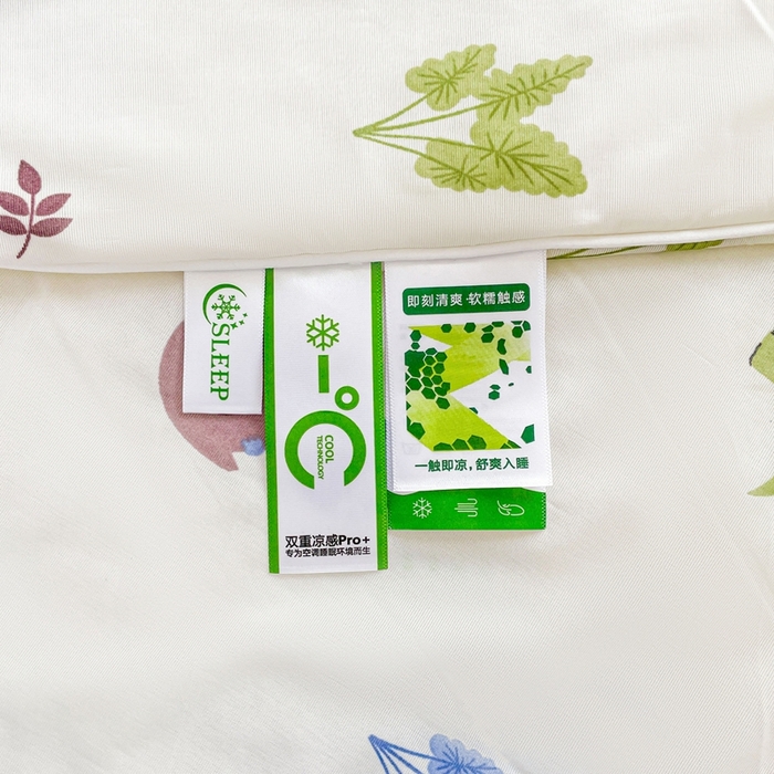 91家纺网 家纺一手货源 找家纺 好梦来家纺（原锦茂家纺） 2025新款印花凉感丝抗菌夏被 恐龙派对