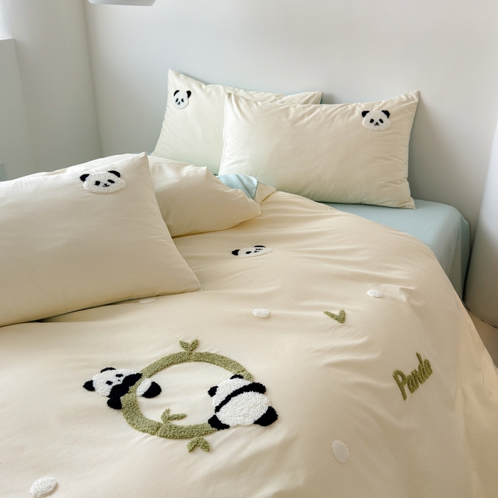 91家纺网 家纺一手货源 找家纺 锦觅家纺 2025新款卡通小清新毛巾绣全棉纯棉四件套（大版定位花型） 可爱熊猫