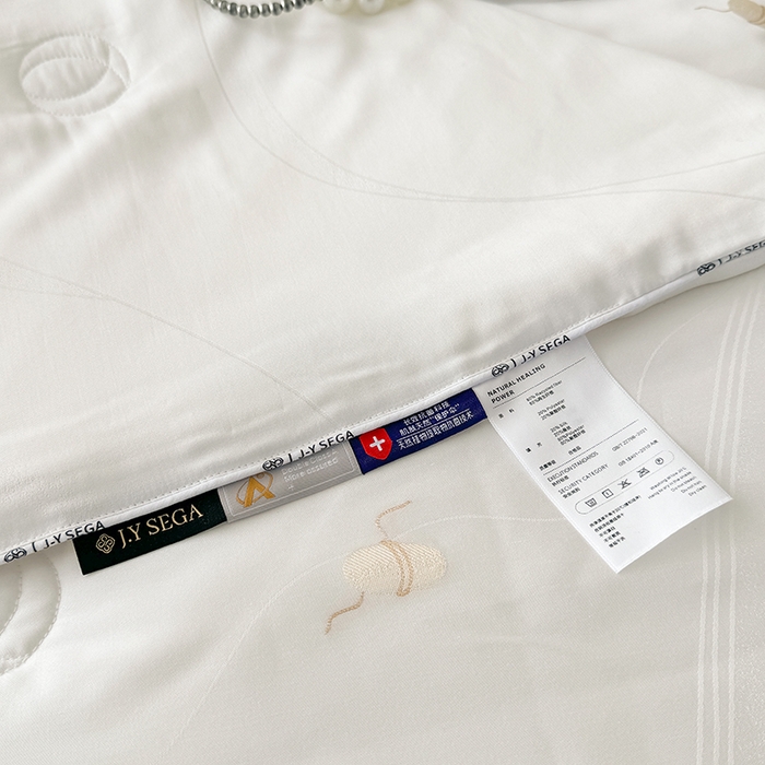 91家纺网 家纺一手货源 找家纺 茧羽世家 2025新款超柔蚕花夏被系列 茧