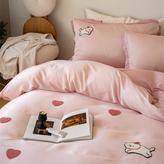 91家纺网 家纺一手货源 找家纺 （总）FORTWO家纺原创设计（FOR TWO家纺） 2025新款60支兰精天丝毛巾绣四件套-断角款