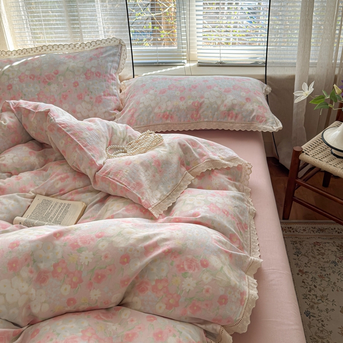 91家纺网 家纺一手货源 找家纺 曼之夏 2025新款A类全棉双层纱花边四件套 春风里