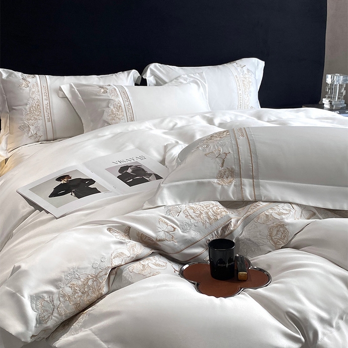 91家纺网 家纺一手货源 找家纺 优悦 2025新款冰丝简奢绣花四件套 巴黎旧梦-白