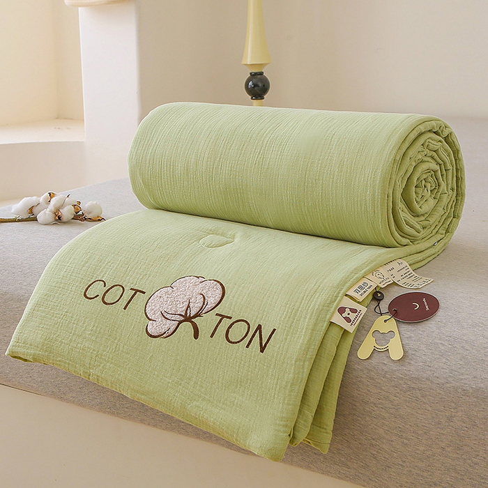 91家纺网 家纺一手货源 找家纺 2025新款A类全棉双层皱皱纱立体烫画纯色款大豆夏凉被空调被 绉绉-草绿