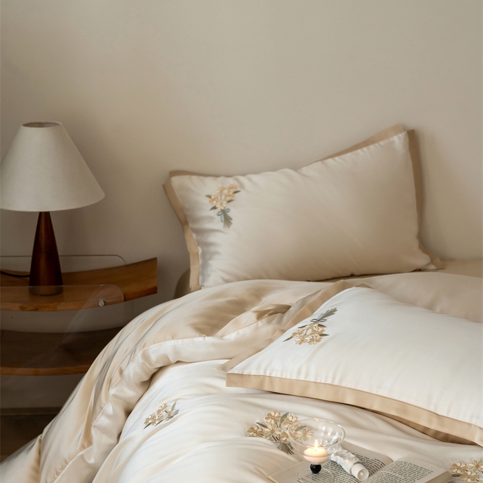 91家纺网 家纺一手货源 找家纺 FORTWO家纺原创设计（FOR TWO家纺） 2025新款60支兰精天丝毛巾绣四件套-断角款 小确幸