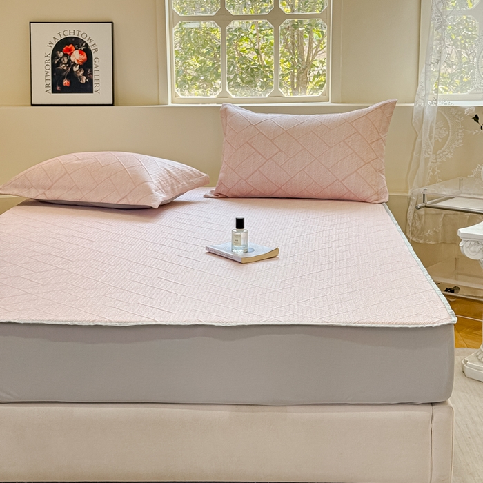 91家纺网 家纺一手货源 找家纺 棉生活家纺 2025新款高端款冰离子超软按摩凉席 方格-粉-床笠款