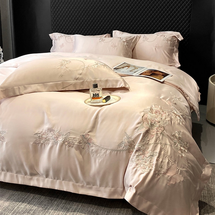 91家纺网 家纺一手货源 找家纺 优悦 2025新款冰丝简奢绣花四件套 雅韵佳人-粉