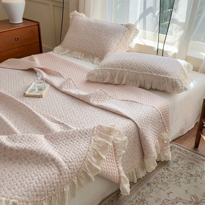 91家纺网 家纺一手货源 找家纺 淑女公社家纺  2025春夏新款法式纯棉双层纱夏被床盖四件套 粉黛