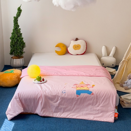 2025新款快乐多巴胺纯棉夏被 粉色彩虹小猪猪