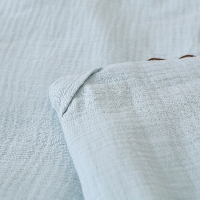 91家纺网 家纺一手货源 找家纺 2025新款A类全棉双层皱皱纱立体烫画纯色款大豆夏凉被空调被 绉绉-天蓝