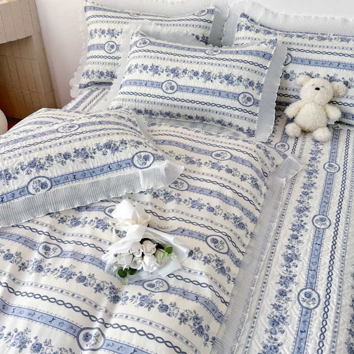91家纺网 家纺一手货源 找家纺 添越 2024小清新韩版蕾丝花边纯棉夹棉床盖三件套全棉静若幽兰