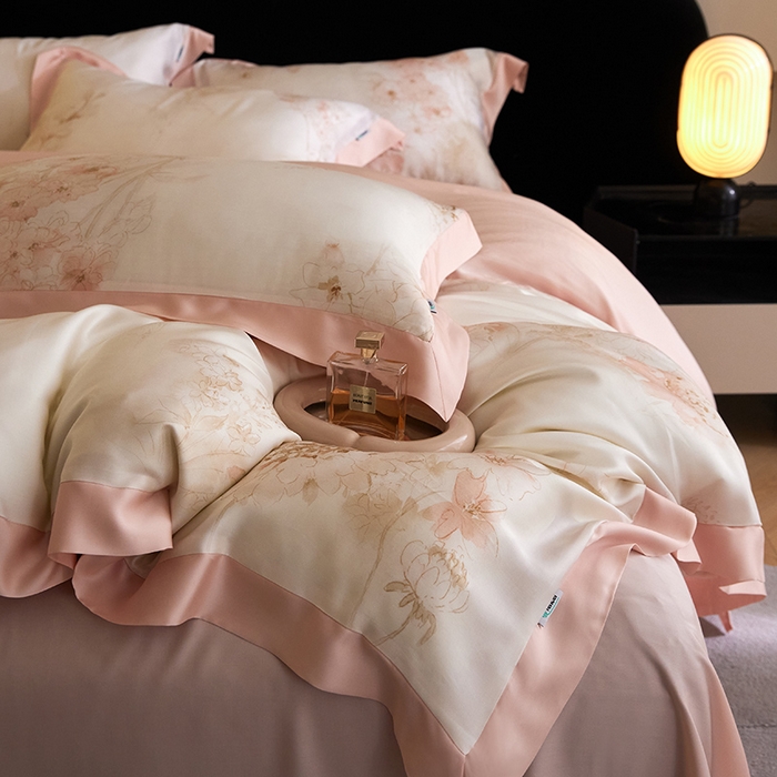 91家纺网 家纺一手货源 找家纺 禾时 2025新款60S兰精天丝印花四件套 粉黛