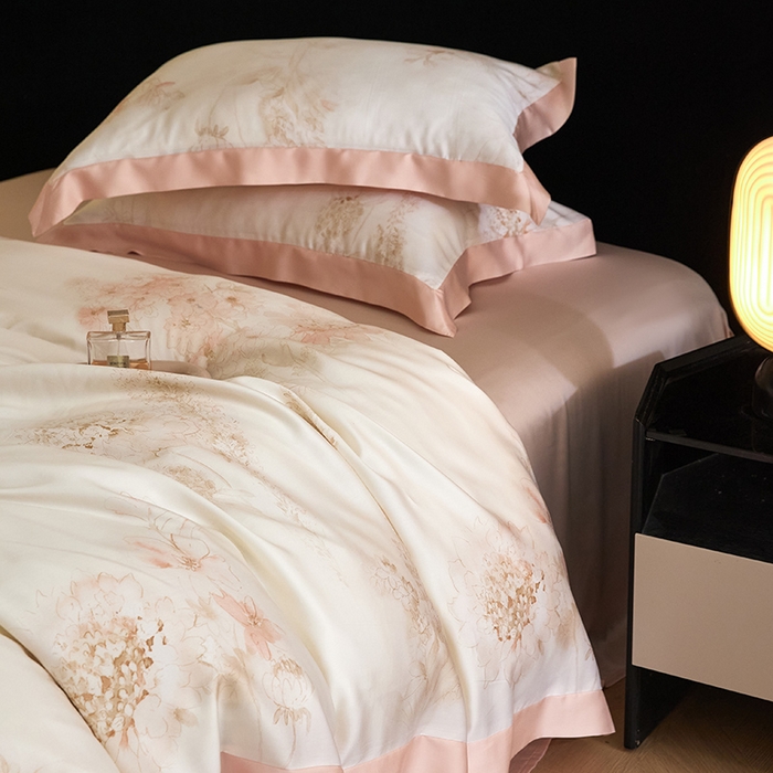 91家纺网 家纺一手货源 找家纺 禾时 2025新款60S兰精天丝印花四件套 粉黛