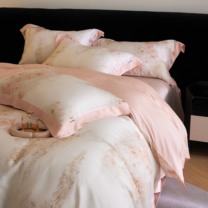 91家纺网 家纺一手货源 找家纺 禾时 2025新款60S兰精天丝印花四件套 粉黛