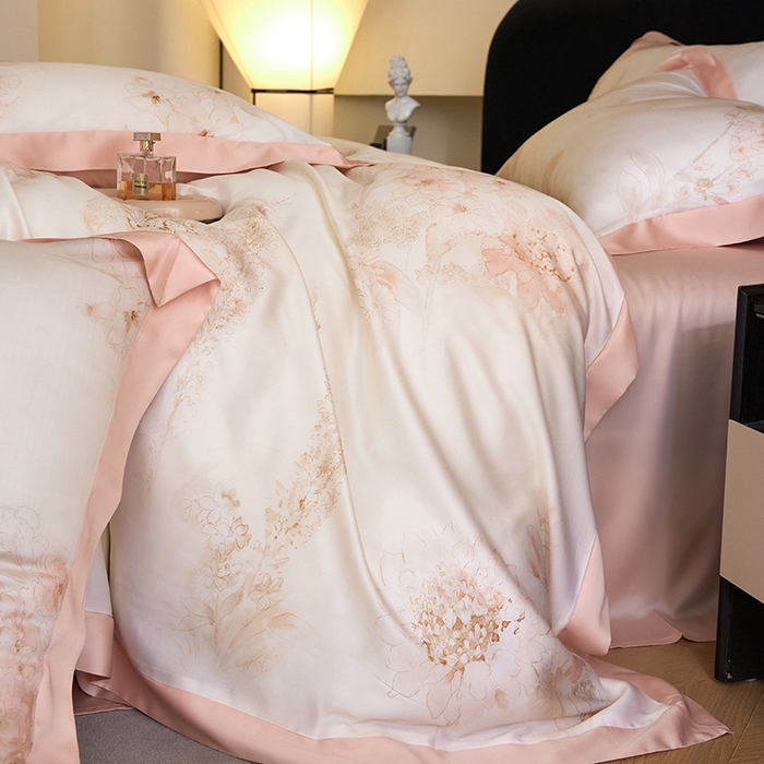 91家纺网 家纺一手货源 找家纺 禾时 2025新款60S兰精天丝印花四件套 粉黛