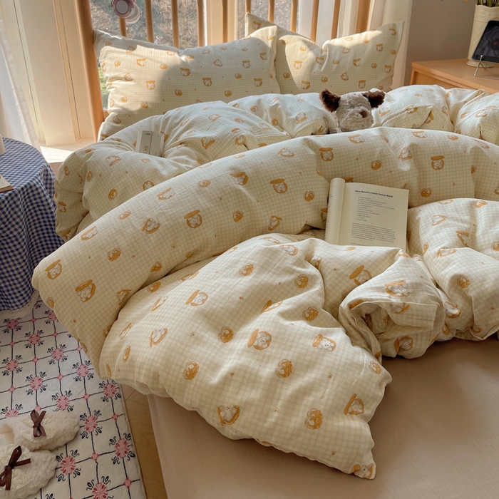 91家纺网 家纺一手货源 找家纺 蜜宿 2025新款卡通全棉A类双层纱四件套 曲奇小熊