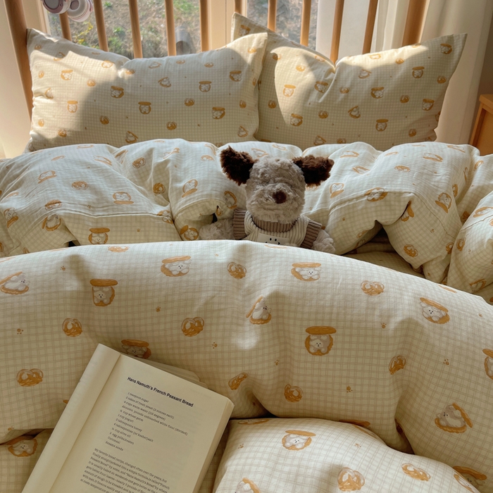 91家纺网 家纺一手货源 找家纺 蜜宿 2025新款卡通全棉A类双层纱四件套 曲奇小熊