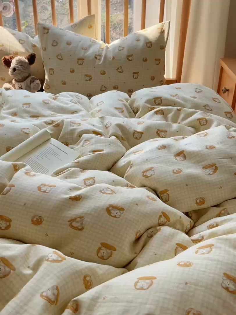 91家纺网 家纺一手货源 找家纺 蜜宿 2025新款卡通全棉A类双层纱四件套 格子修狗