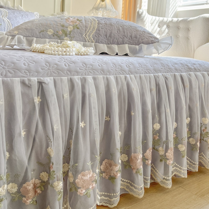 91家纺网 家纺一手货源 找家纺 恋尚 2025新款香奢梦-针织棉床裙四件套 香奢梦-浅灰